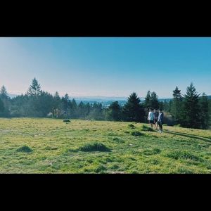 Meet your Posher, Raymond